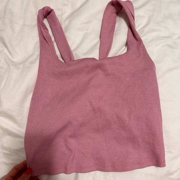 Alo Tank - Picture 1 of 3